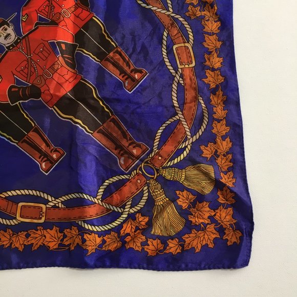 SKEMO Vintage Canadian Soldiers Print Square Scarf Purple Orange 26x27" - Picture 4 of 14